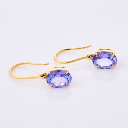 18ct Yellow Gold, Modern, 3.40ct Tanzanite Drop Earrings - Near new