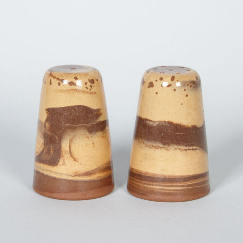 A Te Rona Studio Pottery Salt and Pepper Shaker 