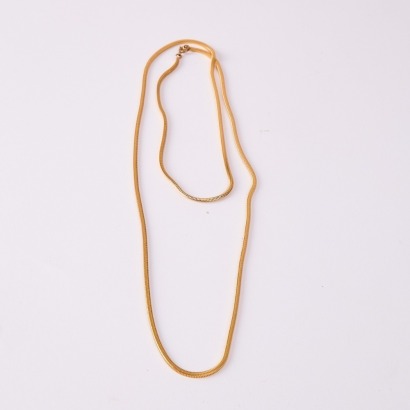 A Vintage Gold Tone Snake Chain Necklace