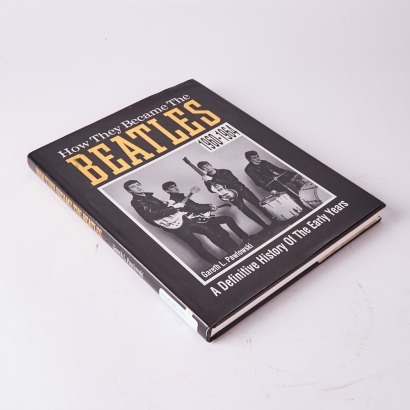 How They Became the Beatles by Gareth Pawlowski