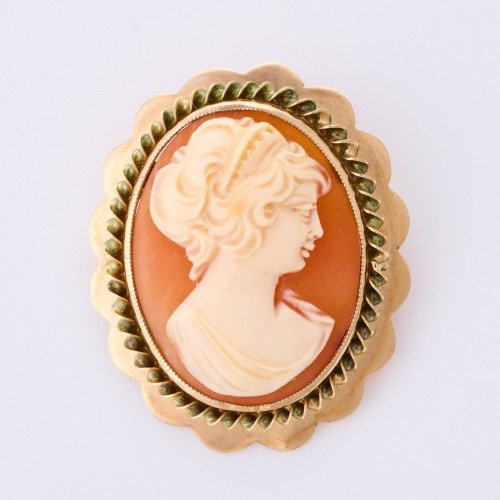 9ct Yellow Gold, Cameo Brooch