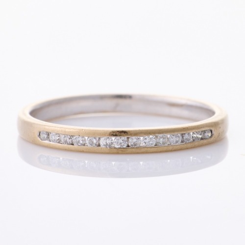 18ct White Gold, Modern, .08ct Diamond Set Band