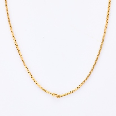 18ct Yellow Gold, 40cm Box Chain with Jump Ring Attachments