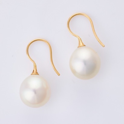 14ct Yellow Gold, 13.5mm South Sea Pearl Drop Earrings