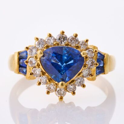 18ct Yellow Gold, 1.82 Blue Sapphire /.62ct Diamond Set Cluster Ring