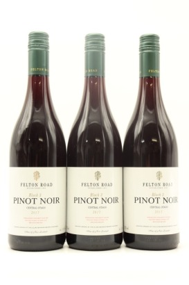 (3) 2017 Felton Road Block 3 Pinot Noir Bannockburn [JR17.5]