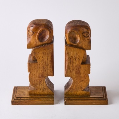 A Pair of Tahitian Bookends