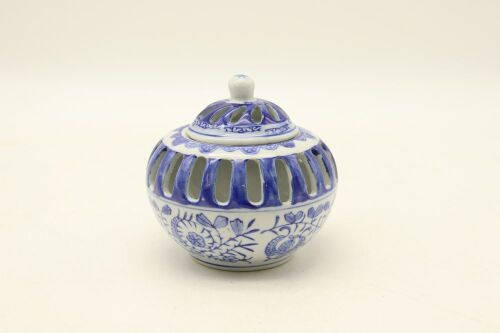 A Chinese 20th Century Blue and White Diffuser