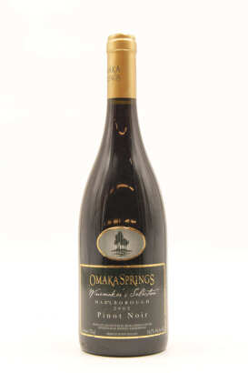 (1) 2002 Omaka Springs Estates Falveys Pinot Noir, Marlborough