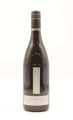 (1) 2004 Palliser Estate Pencarrow Pinot Noir, Martinborough