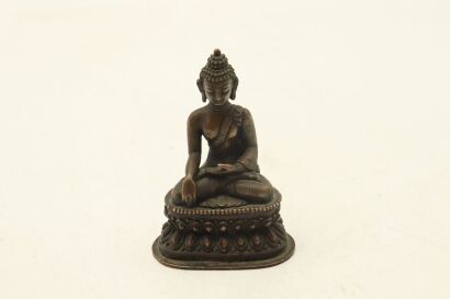 A Chinese Early - 19th Century Tibet Bronze Buddha Statute