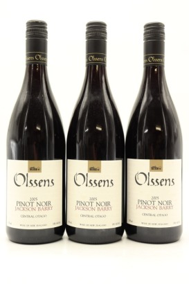 (3) 2005 Olssens of Bannockburn Jackson Barry Pinot Noir, Central Otago