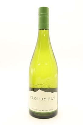 (1) 2022 Cloudy Bay Sauvignon Blanc, Marlborough