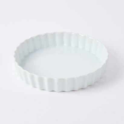 A Pillivuyt Porcelain Round Tart Dish