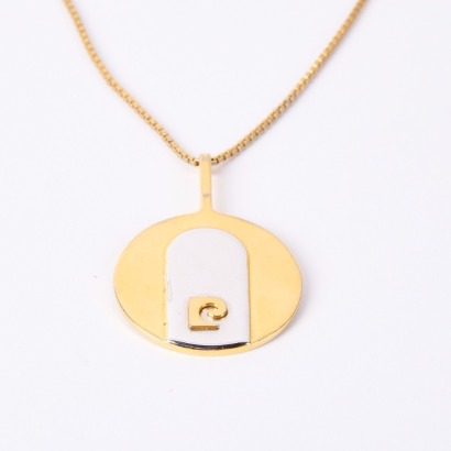 A Vintage Pierre Cardin Necklace