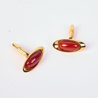 A Pair Of Gold And Amber Stone Vintage Cuff Links
