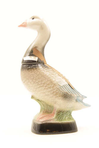 (1) Jim Beam Goose Decanter, Kentucky 750ml