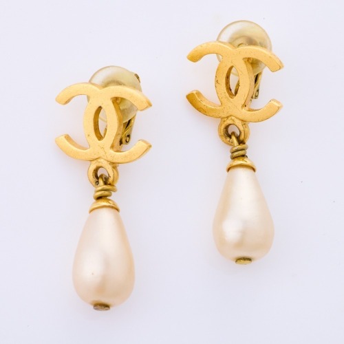 Chanel, CC Pearl Drop, Gold-tone Clip On Earrings