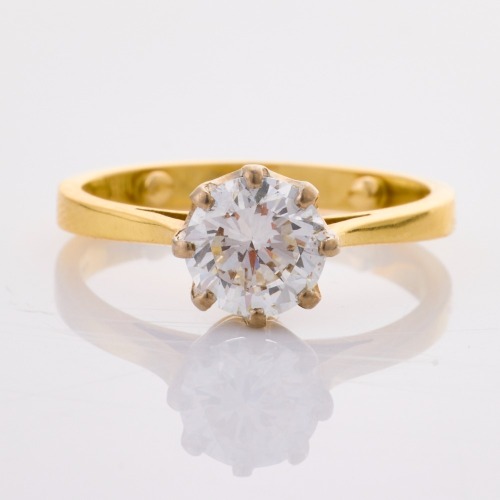 18ct Yellow / White Gold, Modern, .87ct Diamond Solitaire Ring