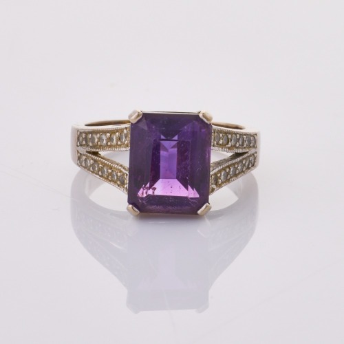 18ct White Gold, Modern, Step cut Amethyst / .20ct Diamond Ring