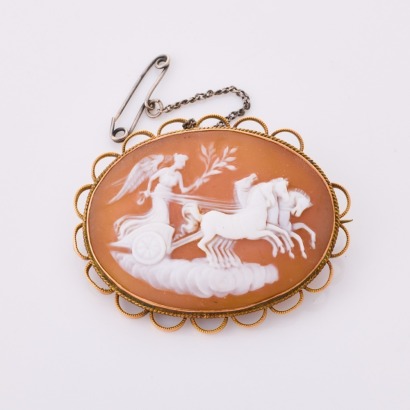 9ct Rose Gold, Hand Carved Shell Cameo with Roman Scene