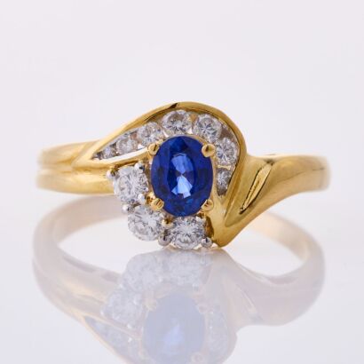 18ct Yellow Gold, Oval Sapphire / .12ct Diamond Ring