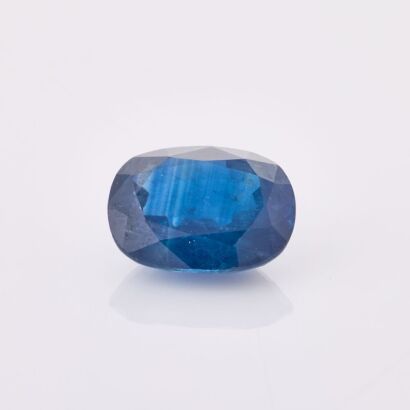One Loose, 5.29ct Oval Cut Sapphire