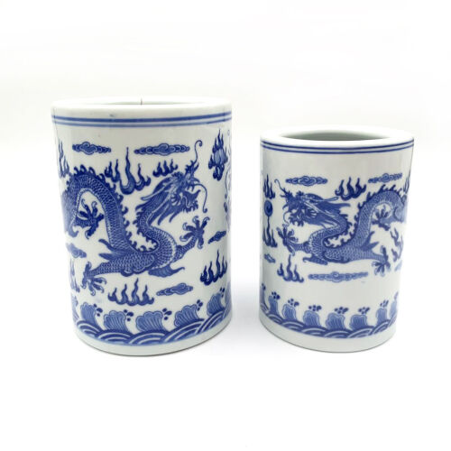 A Chinese Blue and White 'Dragon' Brush Pot