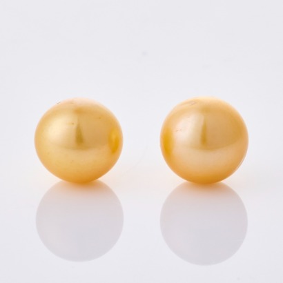 18ct Yellow Gold, 8.90mm Gold Pearl Stud Earrings