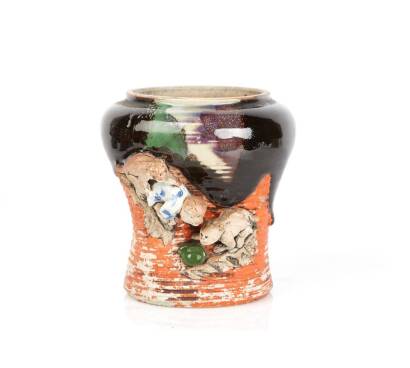 A Sumida Pottery Jar with Ribbed Body and Mottled Glaze