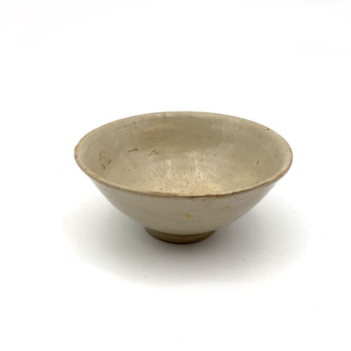 A Chinese Song Dynasty Blue Glazed Bowl