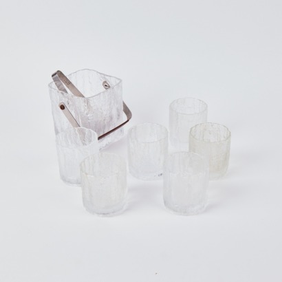 A Hoya Glacier Textured Ice Bucket and Six Glasses