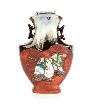 A Sumida Export Pottery Flat Sided Vase with Twin Handles