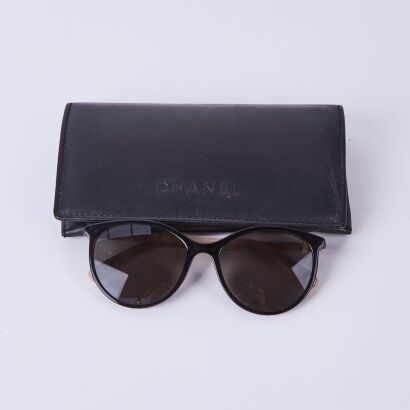 Chanel Black/Beige Sunglasses