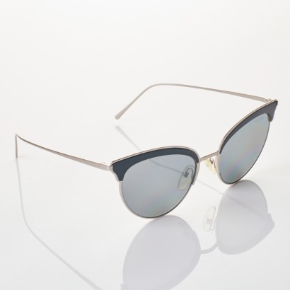 Prada, Retro Cat Eye Black Sunglasses with Box