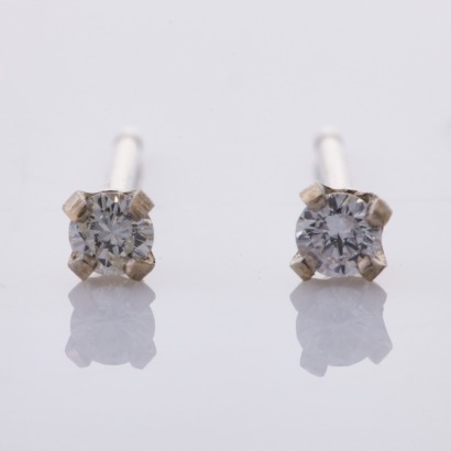 14ct White Gold, 2.15mm Diamond Stud Earrings