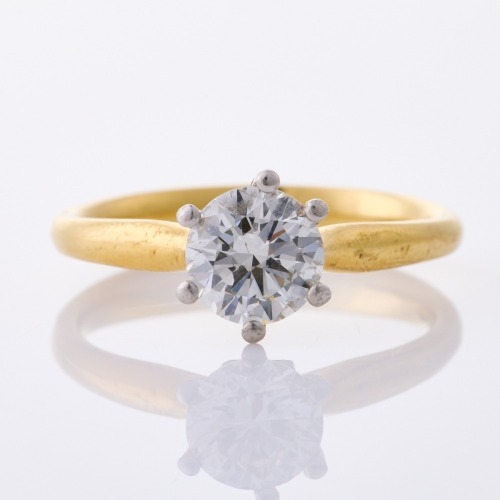 Browns Jeweller, 18ct Yellow Gold, "Protea Collection" 1.00ct Diamond Ring