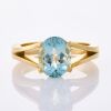 18ct Yellow Gold, Modern, Oval Aquamarine Ring