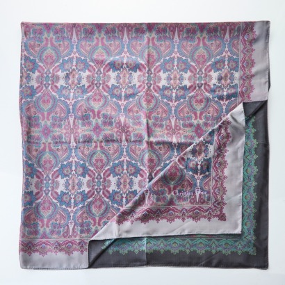 Christian Dior, Large Purple 100% Silk Shawl / Stole