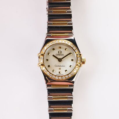 Stainless Steel /18ct Yellow Gold, 22mm OMEGA Constellation Quartz Ladies Wristwatch