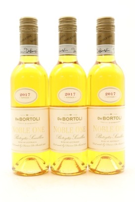 (3) 2017 De Bortoli Noble One Botrytis Semillon, Riverina, 375ml