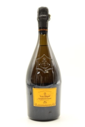 (1) 2006 Veuve Clicquot Ponsardin La Grande Dame Brut, Champagne [JR17.5]