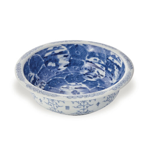A Chinese Qing Dynasty Qianlong Period Blue and White Bowl decorated with panels and landscape (Qian Mark)