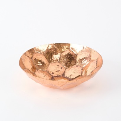 A Tom Dixon Hammered Copper Hex Bowl