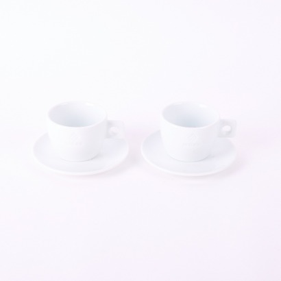 A Pair Of Moak Ancap Made In Italy Cups And Saucers