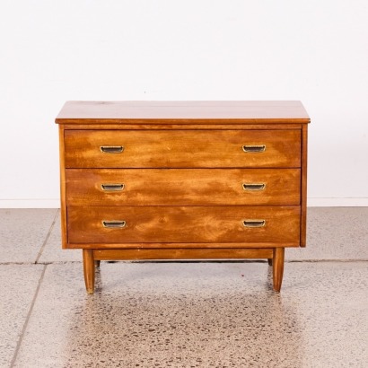 A Solid Wood Mid Century Set of Drawers A/F