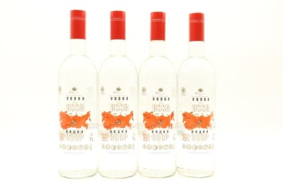 (4) USSR Vodka, 37.5% ABV, 1000ml