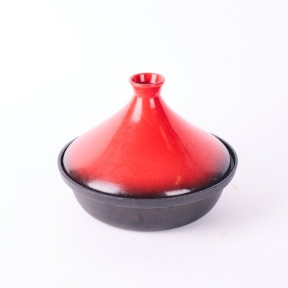 A Vintage Dutch Oven