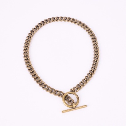 A Ruby Metal Chain Necklace With Toggle Clasp Closure