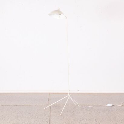 A Lightsome Style Floor Lamp